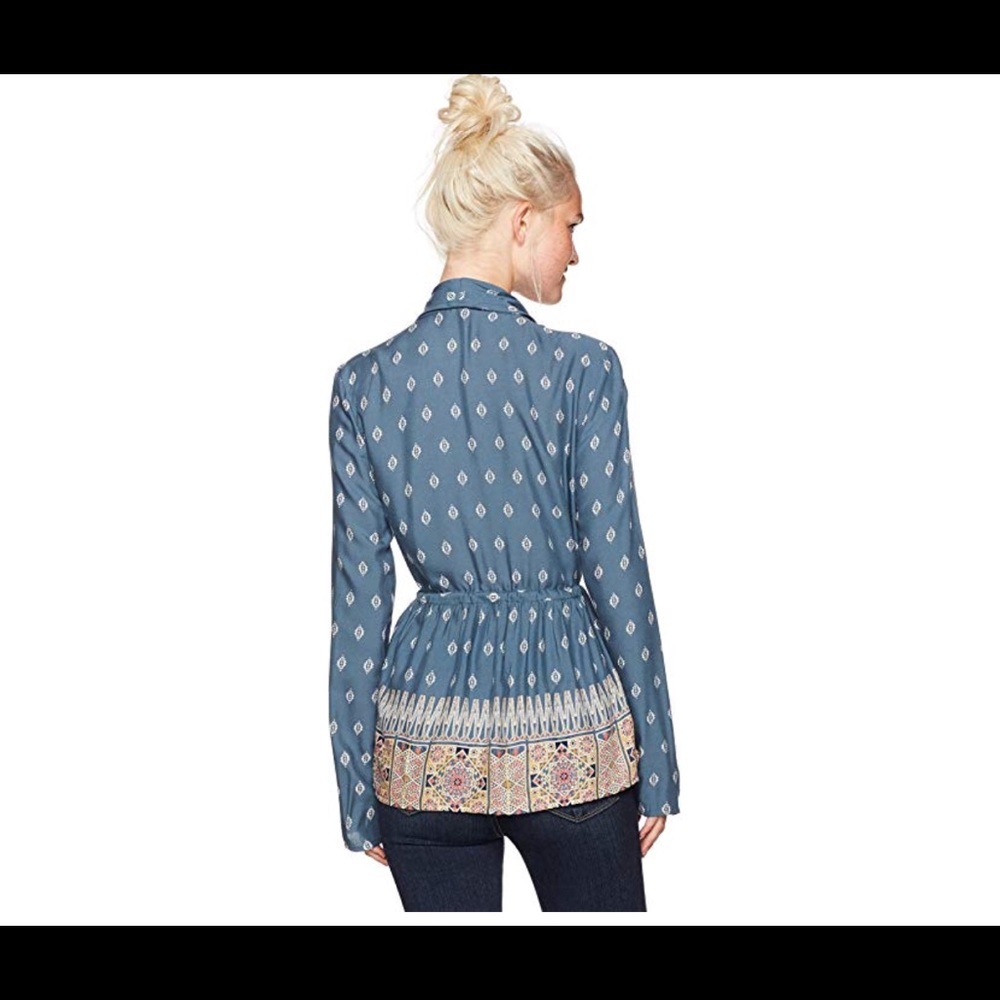 Roxy wrap top - Picture 2 of 5
